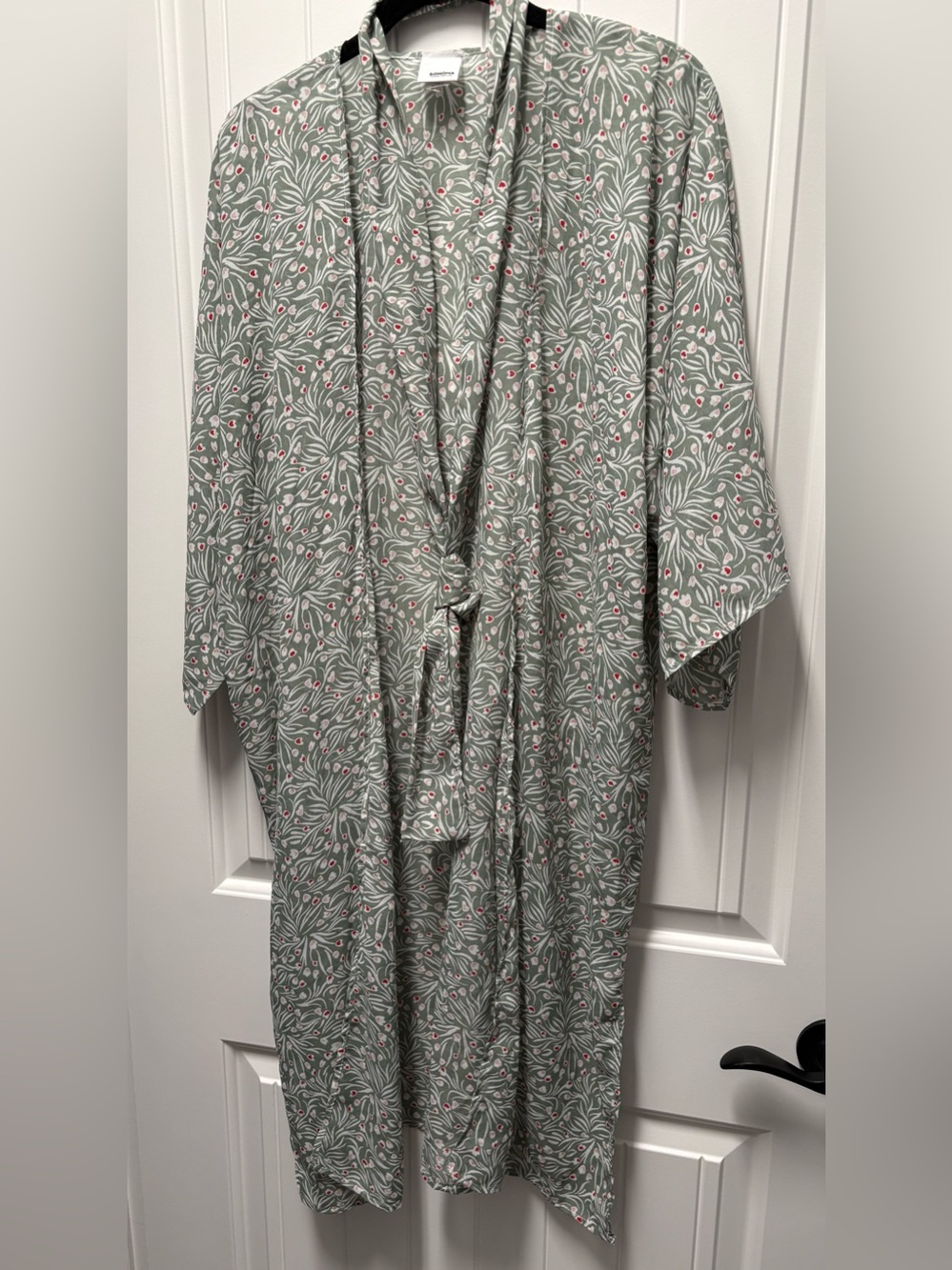 Sonoma Sage Green Floral Robe/Kimono with Pink Accents